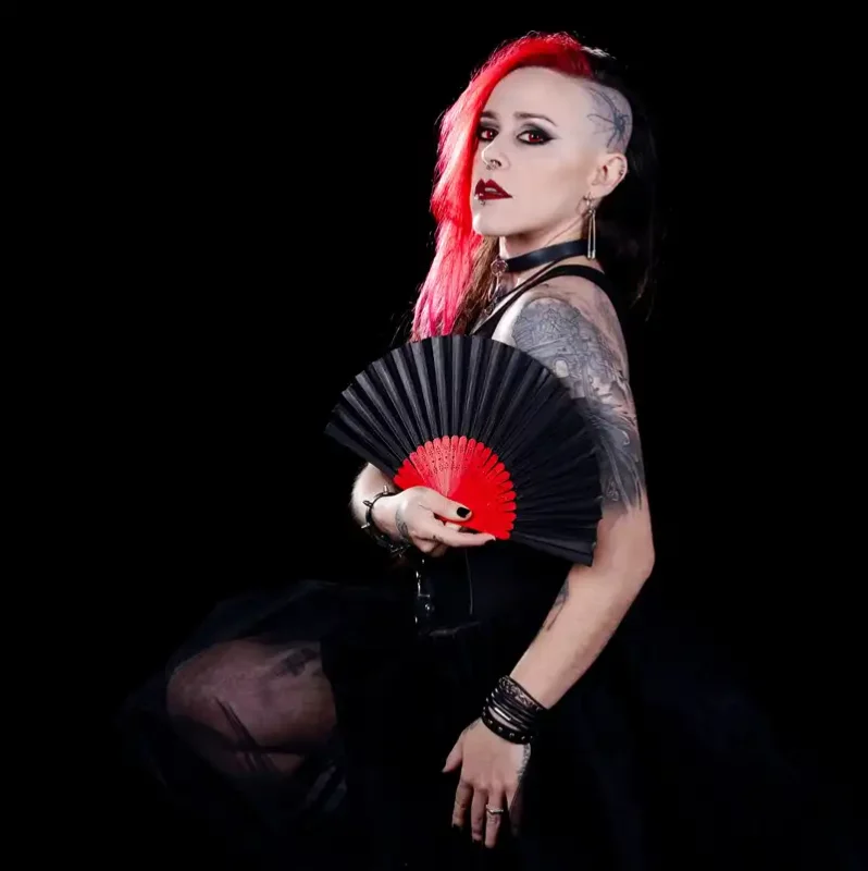 QUIQUE GONZÁLEZ. Sala Impala. Córdoba. Viernes 13 Febrero 2026 8 LA GORE